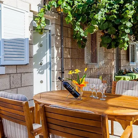 Green Garden House Zrnovo Zewnętrze zdjęcie